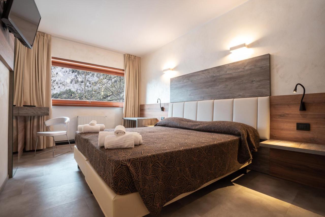 Hotel Ciclamino Pietramurata Bagian luar foto