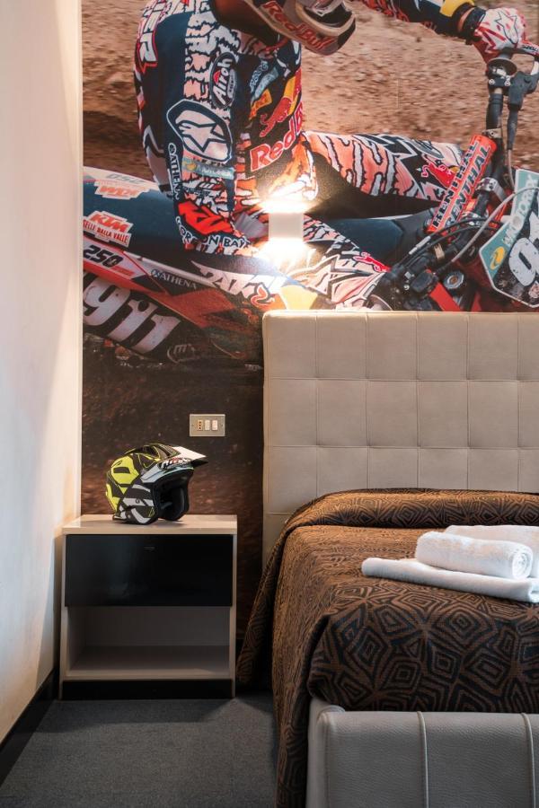 Hotel Ciclamino Pietramurata Bagian luar foto