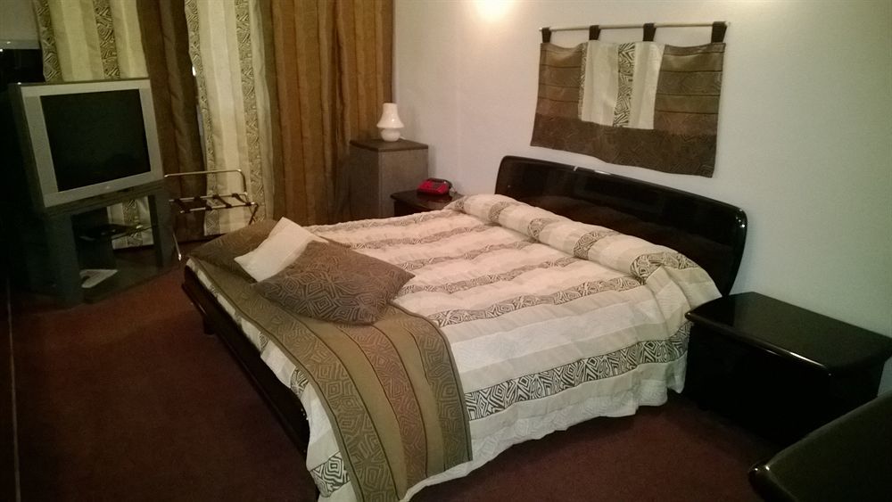 Hotel Ciclamino Pietramurata Bagian luar foto